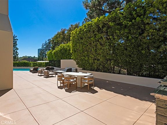 Newport Beach, California, 92660, United States, 5 Bedrooms Bedrooms, ,6 BathroomsBathrooms,Residential,Forsale,1927550