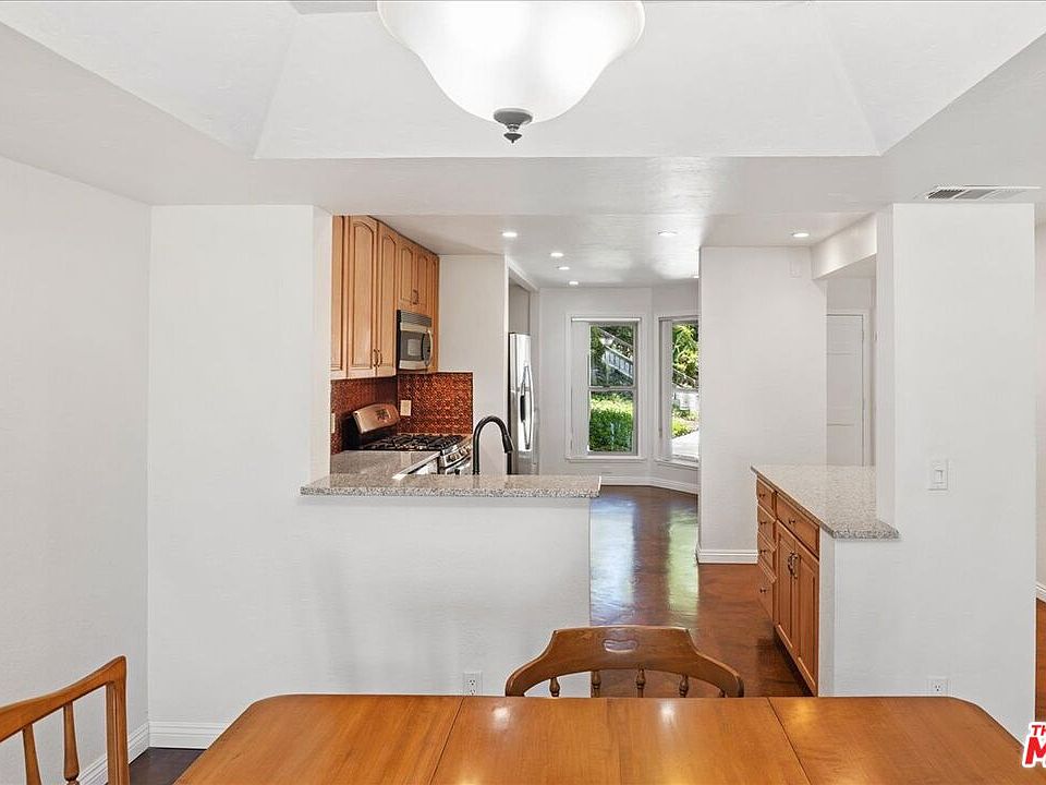 Mission Viejo, California, 92692, United States, 2 Bedrooms Bedrooms, ,2 BathroomsBathrooms,Residential,Forsale,1927551