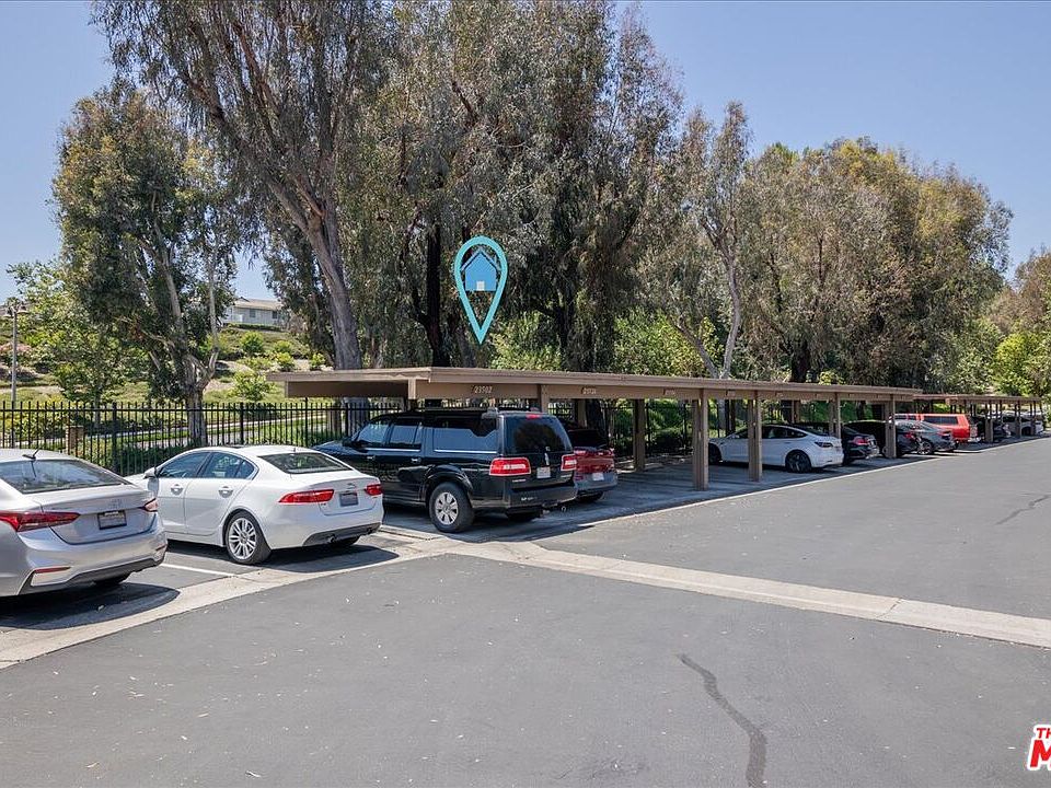 Mission Viejo, California, 92692, United States, 2 Bedrooms Bedrooms, ,2 BathroomsBathrooms,Residential,Forsale,1927551