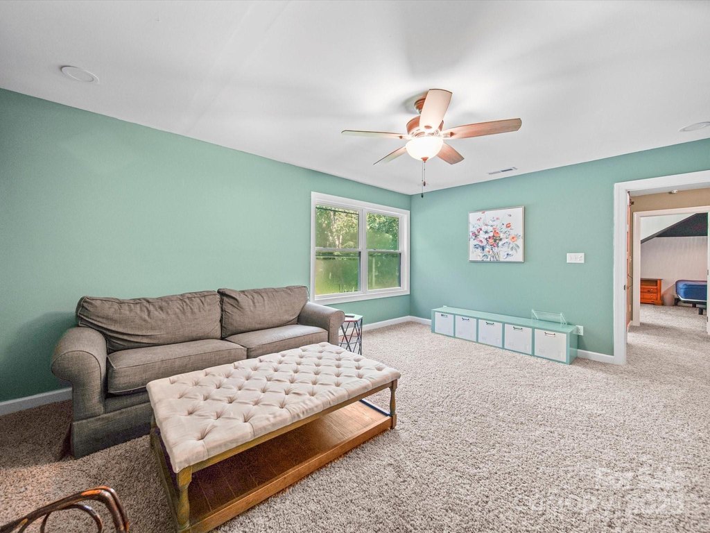 Statesville, North Carolina, 28625, United States, 3 Bedrooms Bedrooms, ,3 BathroomsBathrooms,Residential,Forsale,1985982