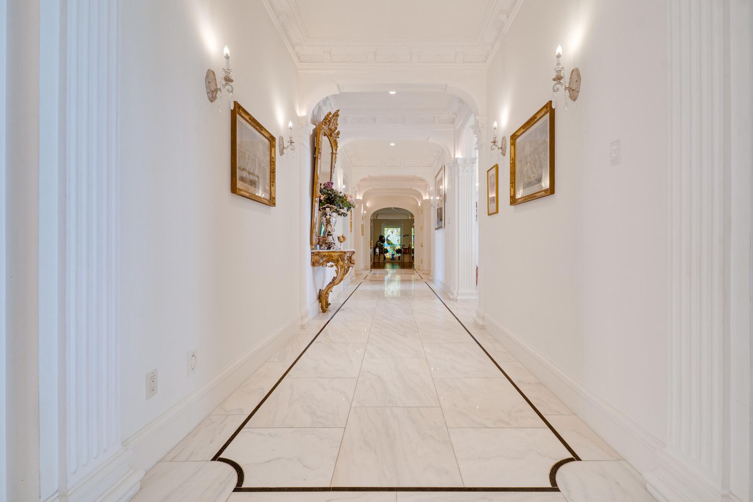 Manalapan, Florida, 33462, United States, 9 Bedrooms Bedrooms, ,13 BathroomsBathrooms,Residential,Forsale,1936184