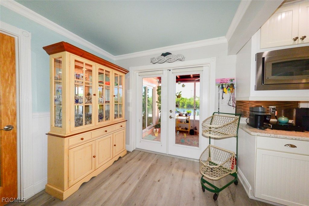 Matlacha Isles, Florida, 33991, United States, 3 Bedrooms Bedrooms, ,2 BathroomsBathrooms,Residential,Forsale,1995063