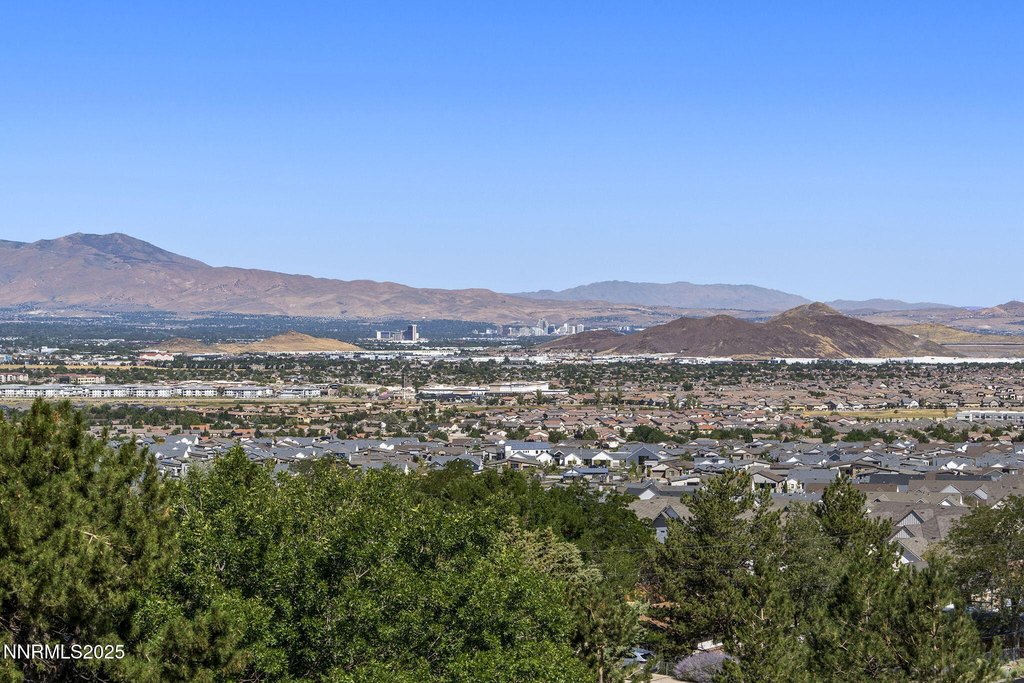 Reno, Nevada, 89521, United States, 3 Bedrooms Bedrooms, ,2.5 BathroomsBathrooms,Residential,Forsale,2012843