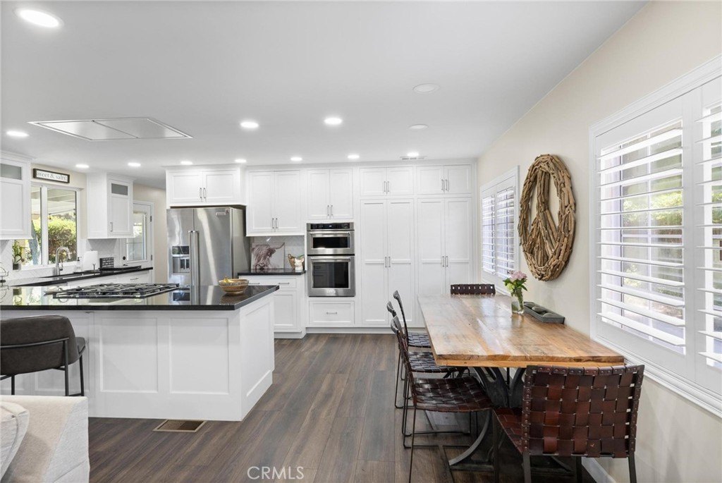 Yucaipa, California, 92399, United States, 3 Bedrooms Bedrooms, ,2 BathroomsBathrooms,Residential,Forsale,1941470