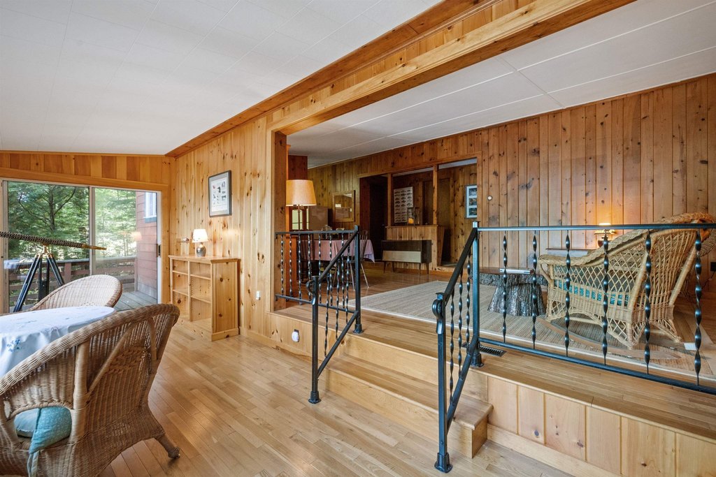 Moultonborough, New Hampshire, 03254, United States, 2 Bedrooms Bedrooms, ,1 BathroomBathrooms,Residential,Forsale,1952914