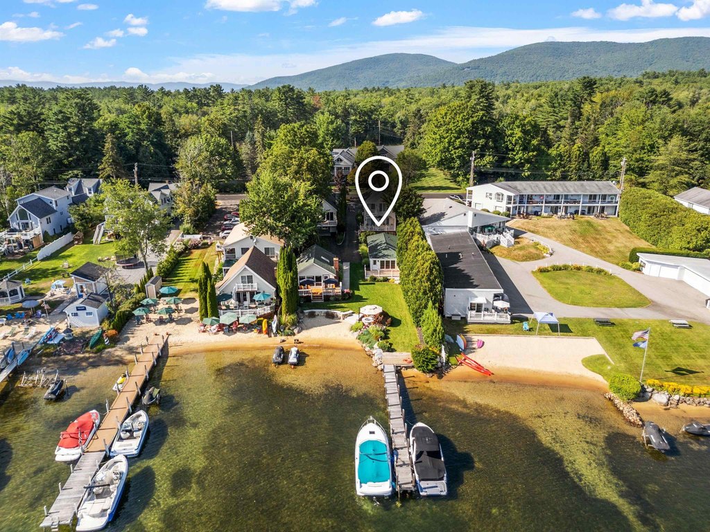 Moultonborough, New Hampshire, 03254, United States, 3 Bedrooms Bedrooms, ,1 BathroomBathrooms,Residential,Forsale,1952913