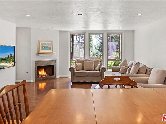 Mission Viejo, California, 92692, United States, 2 Bedrooms Bedrooms, ,2 BathroomsBathrooms,Residential,Forsale,1927551