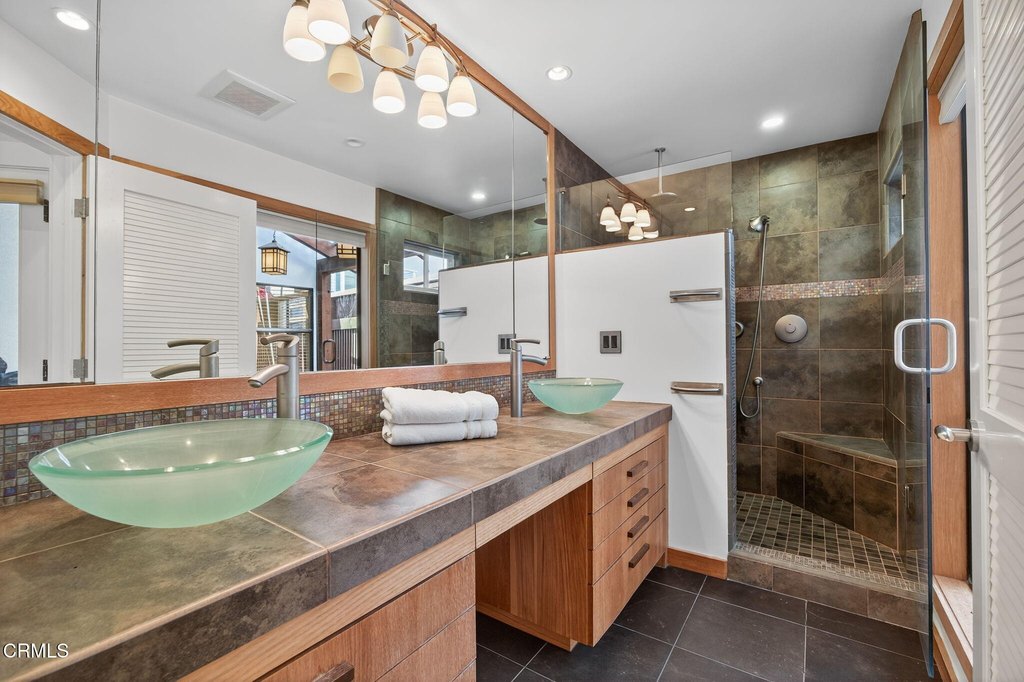Oxnard, California, 93035, United States, 4 Bedrooms Bedrooms, ,3 BathroomsBathrooms,Residential,Forsale,1941480