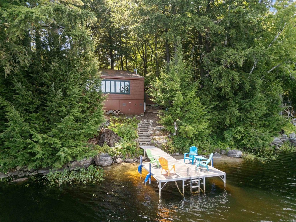 Moultonborough, New Hampshire, 03254, United States, 2 Bedrooms Bedrooms, ,1 BathroomBathrooms,Residential,Forsale,1952914