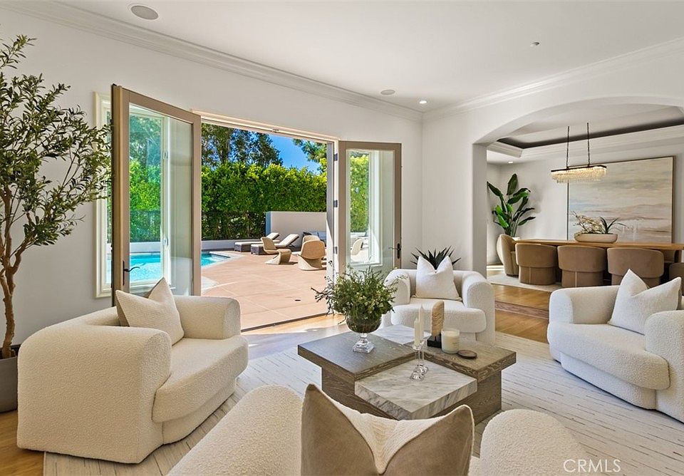 Newport Beach, California, 92660, United States, 5 Bedrooms Bedrooms, ,6 BathroomsBathrooms,Residential,Forsale,1927550