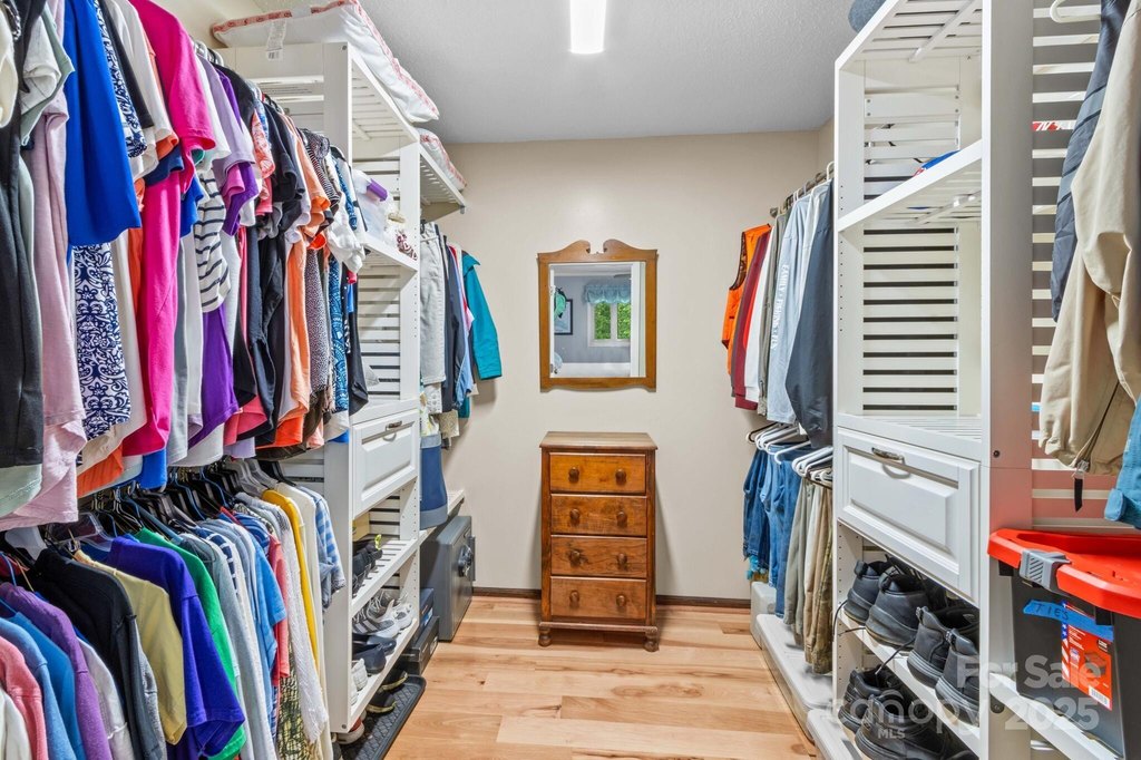 Salisbury, North Carolina, 28146, United States, 2 Bedrooms Bedrooms, ,2 BathroomsBathrooms,Residential,Forsale,1985913