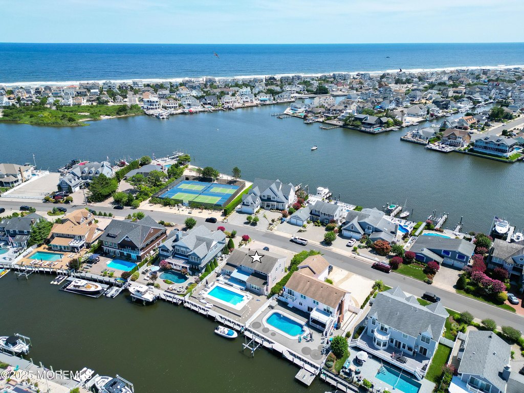 Mantoloking, New Jersey, 08738, United States, 4 Bedrooms Bedrooms, ,3 BathroomsBathrooms,Residential,Forsale,1922724