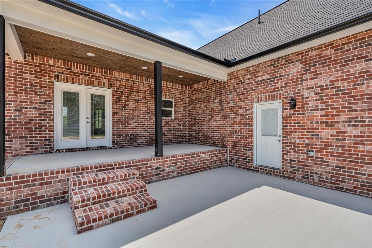 Smithville, Tennessee, 37166, United States, 3 Bedrooms Bedrooms, ,2.5 BathroomsBathrooms,Residential,Forsale,1999475