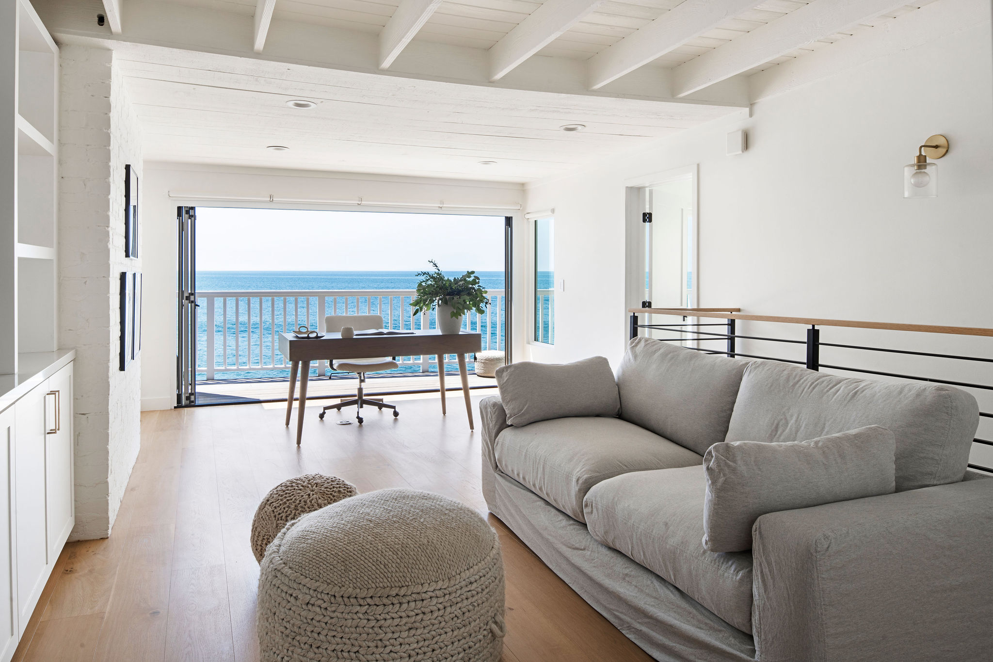 Malibu, California, 90265, United States, 3 Bedrooms Bedrooms, ,3 BathroomsBathrooms,Residential,Forsale,1922148