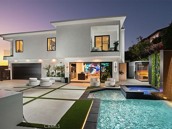 Newport Beach, California, 92660, United States, 5 Bedrooms Bedrooms, ,8 BathroomsBathrooms,Residential,Forsale,1927549
