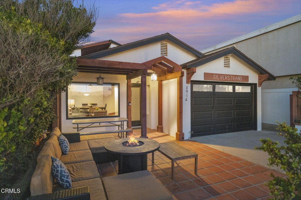 Oxnard, California, 93035, United States, 4 Bedrooms Bedrooms, ,3 BathroomsBathrooms,Residential,Forsale,1941480