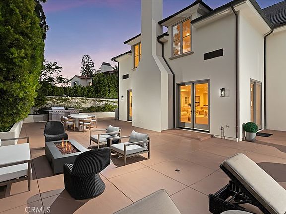 Newport Beach, California, 92660, United States, 5 Bedrooms Bedrooms, ,6 BathroomsBathrooms,Residential,Forsale,1927550