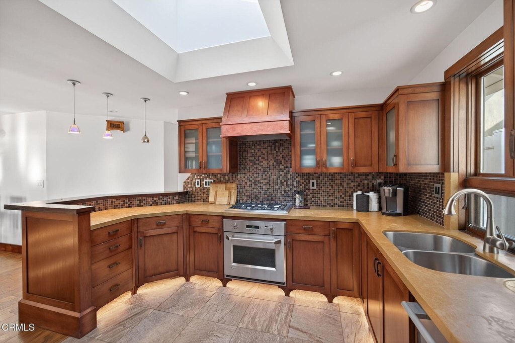 Oxnard, California, 93035, United States, 4 Bedrooms Bedrooms, ,3 BathroomsBathrooms,Residential,Forsale,1941480