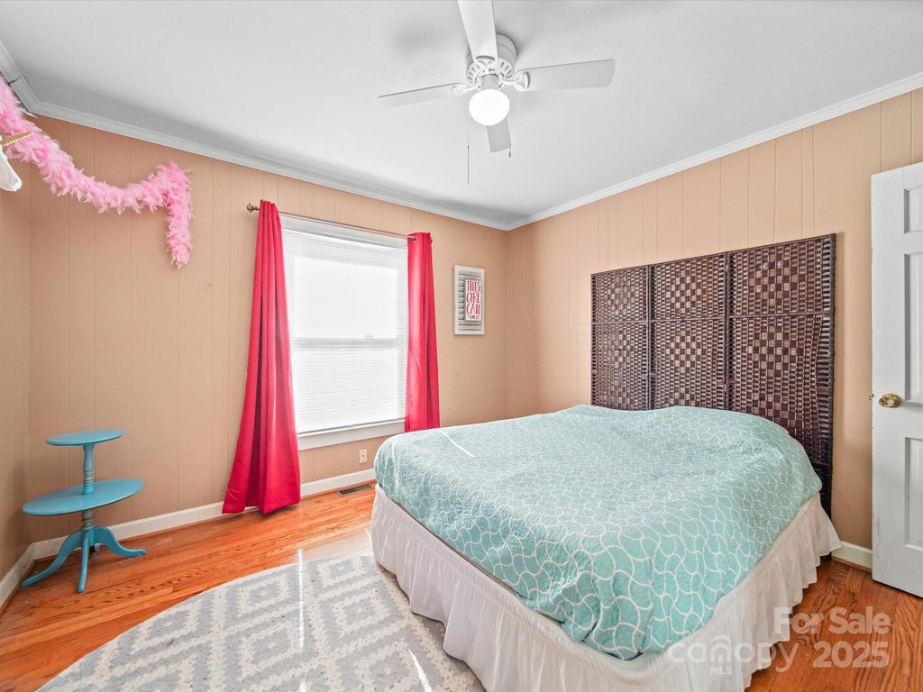 Statesville, North Carolina, 28625, United States, 3 Bedrooms Bedrooms, ,3 BathroomsBathrooms,Residential,Forsale,1985982