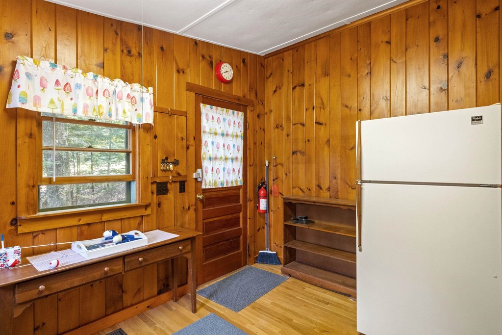 Moultonborough, New Hampshire, 03254, United States, 2 Bedrooms Bedrooms, ,1 BathroomBathrooms,Residential,Forsale,1952914