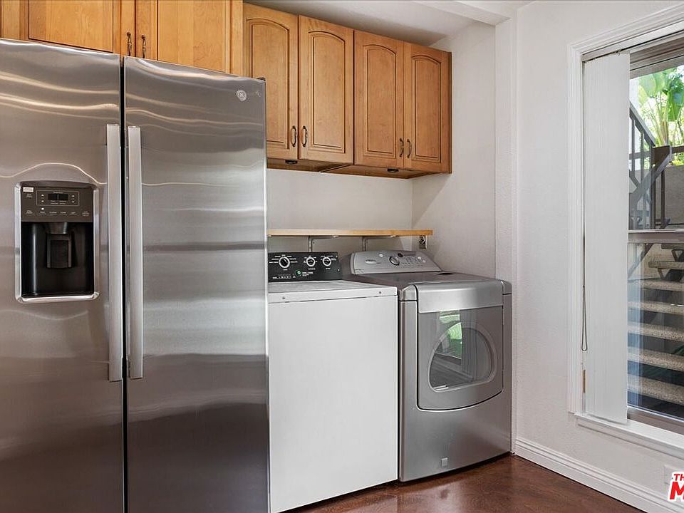 Mission Viejo, California, 92692, United States, 2 Bedrooms Bedrooms, ,2 BathroomsBathrooms,Residential,Forsale,1927551