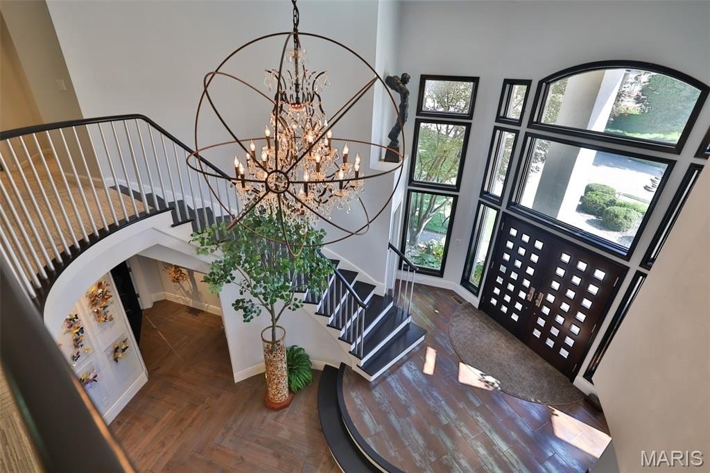 Edwardsville, Illinois, 62025, United States, 5 Bedrooms Bedrooms, ,6.5 BathroomsBathrooms,Residential,Forsale,1944128