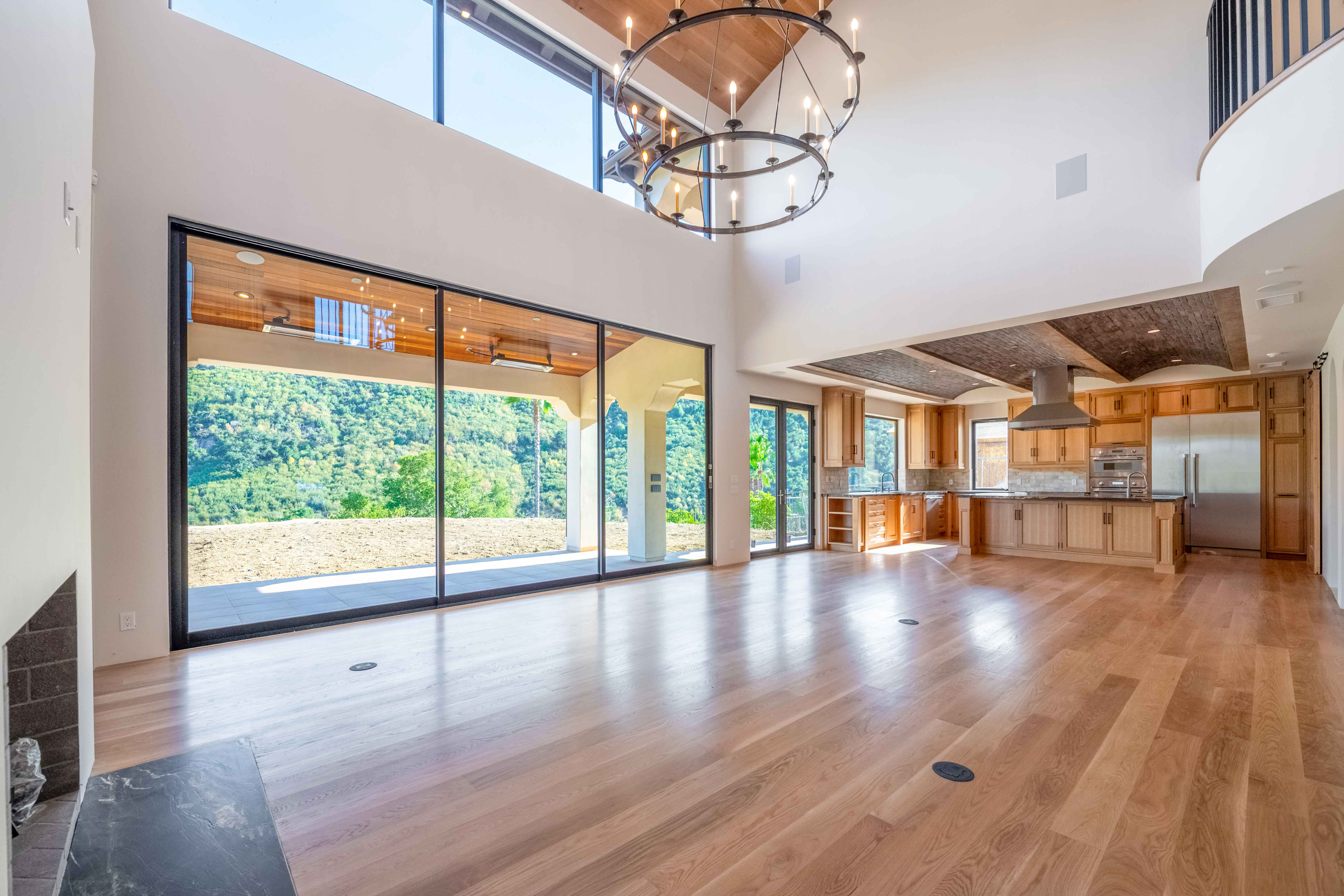 Agoura Hills, California, 91301, United States, 4 Bedrooms Bedrooms, ,5 BathroomsBathrooms,Residential,Forsale,1922157