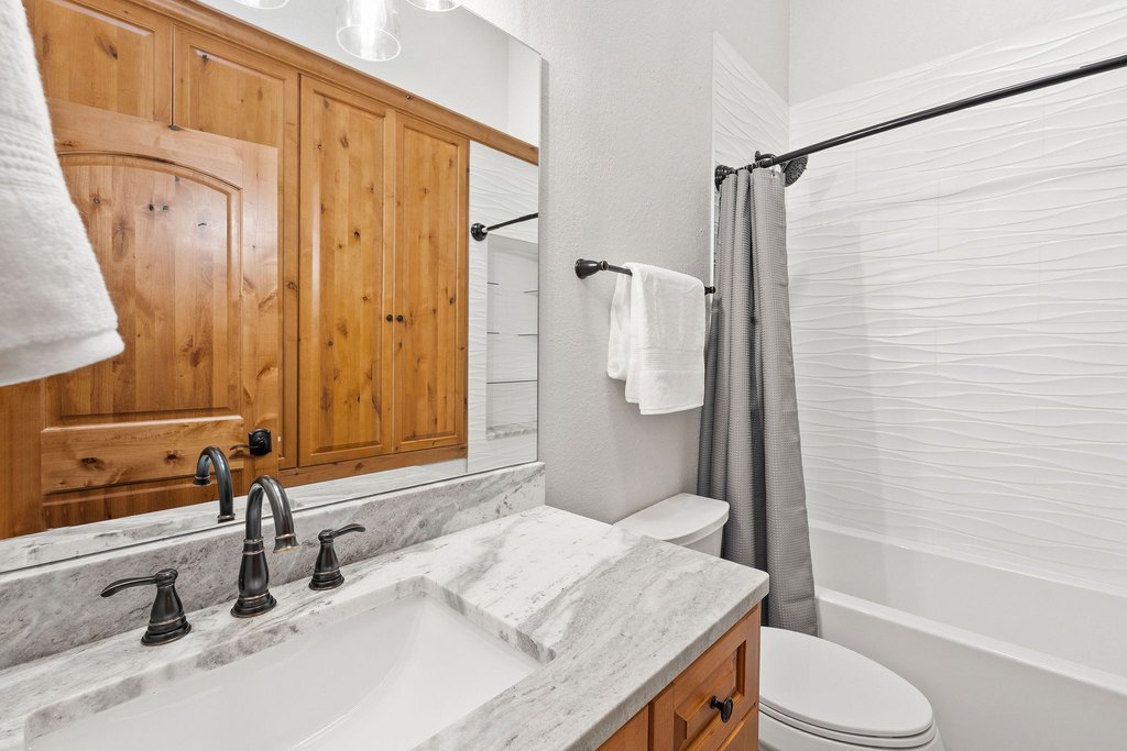 Whitefish, Montana, 59937, United States, 3 Bedrooms Bedrooms, ,3.5 BathroomsBathrooms,Residential,Forsale,1944288