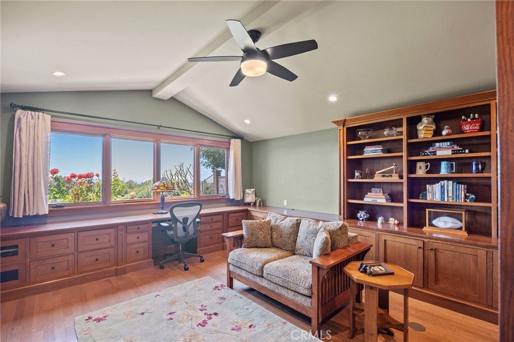 Lake Forest, California, 92630, United States, 5 Bedrooms Bedrooms, ,3.5 BathroomsBathrooms,Residential,Forsale,1899767