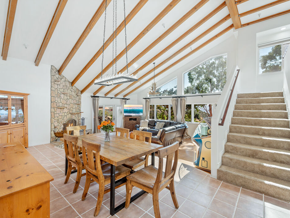 Malibu, California, 90265, United States, 3 Bedrooms Bedrooms, ,3 BathroomsBathrooms,Residential,Forsale,1922152