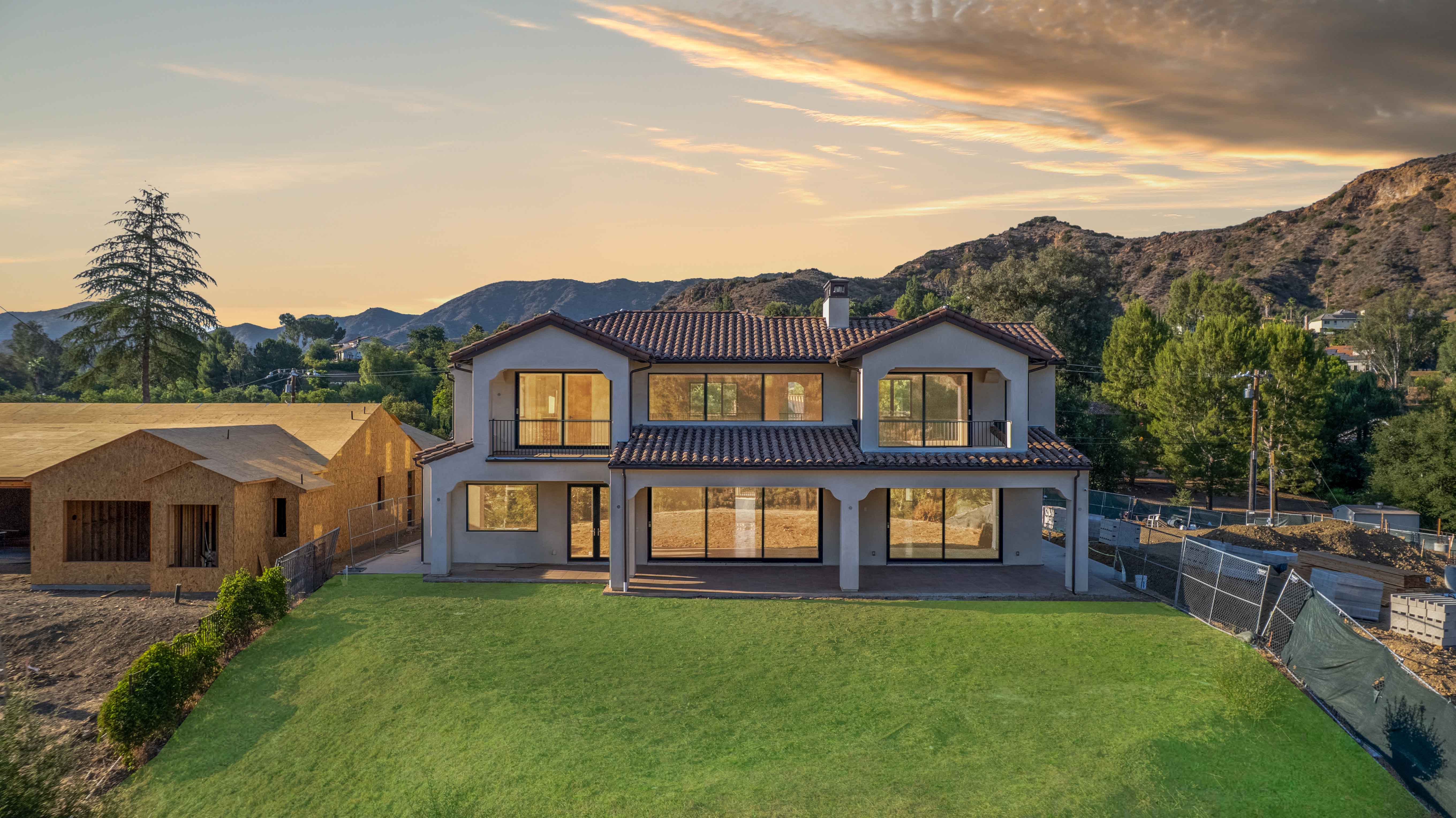Agoura Hills, California, 91301, United States, 4 Bedrooms Bedrooms, ,5 BathroomsBathrooms,Residential,Forsale,1922157