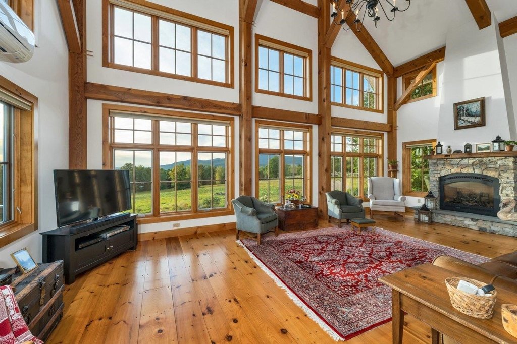 Tuftonboro, New Hampshire, 03816, United States, 3 Bedrooms Bedrooms, ,2.5 BathroomsBathrooms,Residential,Forsale,1952904