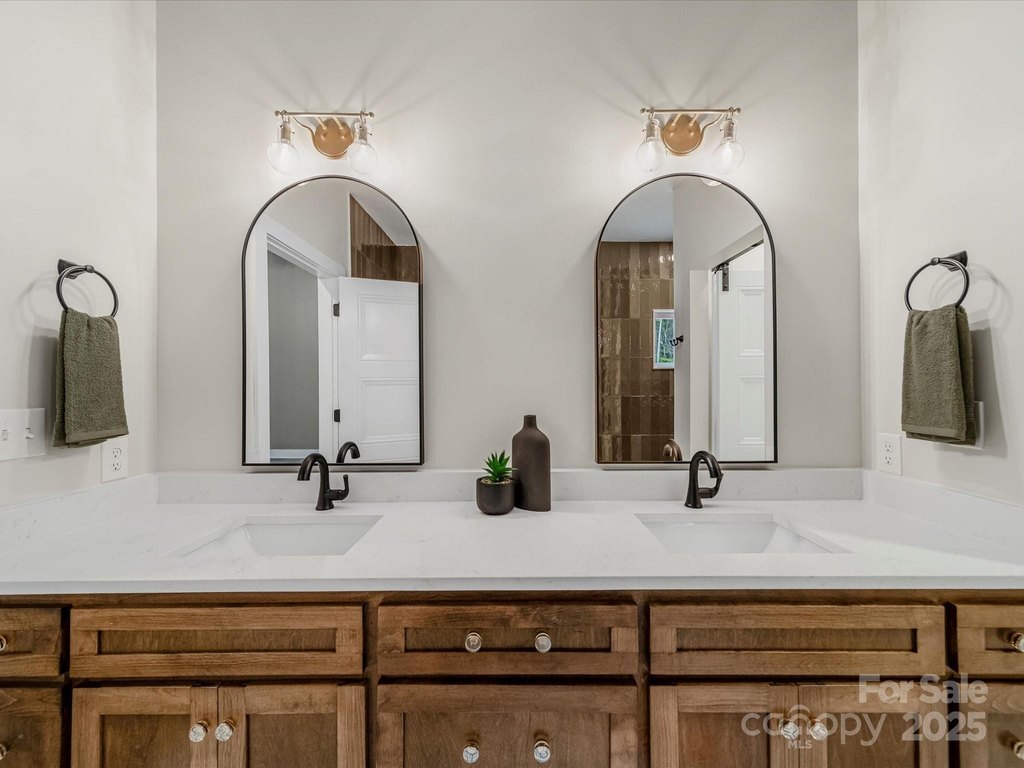 Statesville, North Carolina, 28625, United States, 3 Bedrooms Bedrooms, ,2 BathroomsBathrooms,Residential,Forsale,1985981