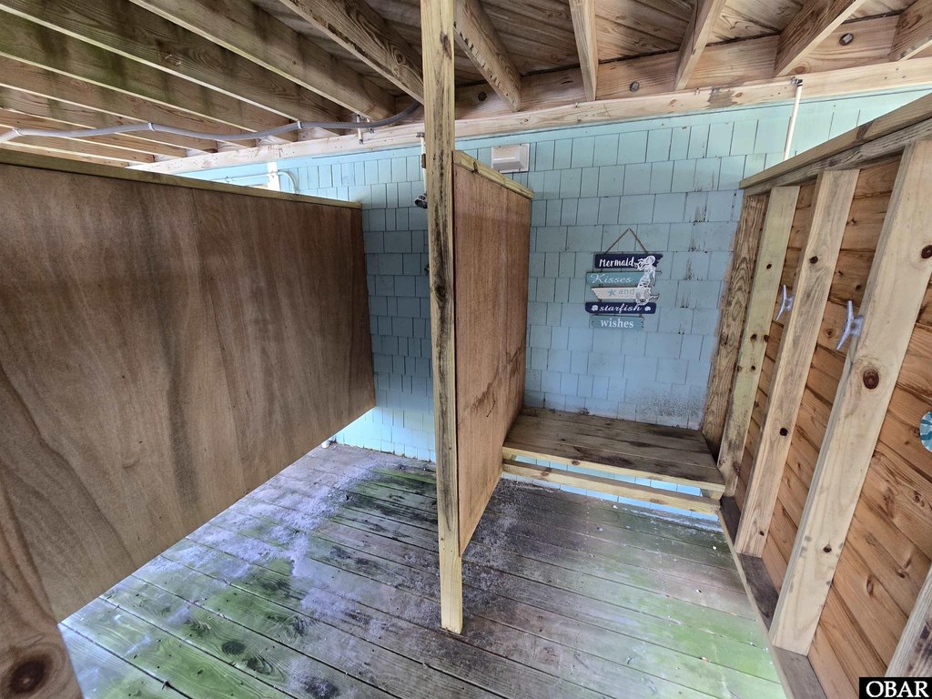 Corolla, North Carolina, 27927, United States, 4 Bedrooms Bedrooms, ,2 BathroomsBathrooms,Residential,Forsale,1951928