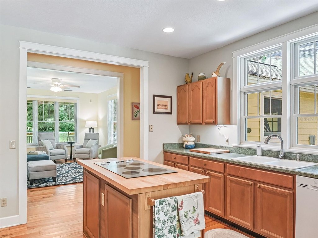 OCALA, Florida, 34482, United States, 4 Bedrooms Bedrooms, ,3.5 BathroomsBathrooms,Residential,Forsale,1959577