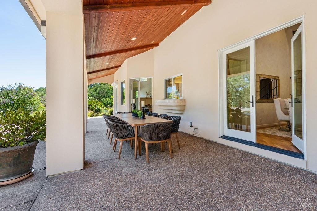 Santa Rosa, California, 95403, United States, 4 Bedrooms Bedrooms, ,4.5 BathroomsBathrooms,Residential,Forsale,1934048