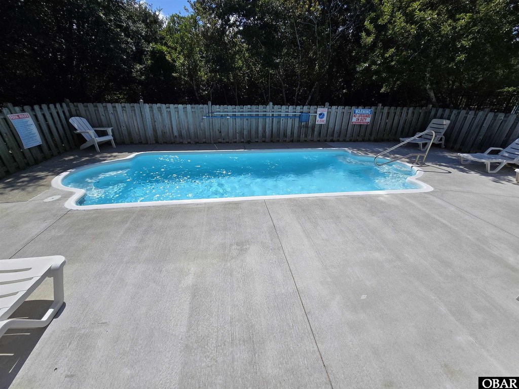 Corolla, North Carolina, 27927, United States, 4 Bedrooms Bedrooms, ,2 BathroomsBathrooms,Residential,Forsale,1951928