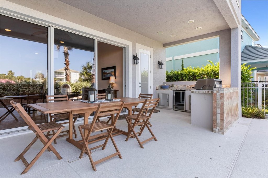 PALM COAST, Florida, 32137, United States, 4 Bedrooms Bedrooms, ,3.5 BathroomsBathrooms,Residential,Forsale,1959738