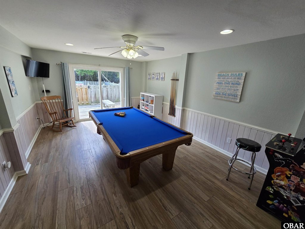 Corolla, North Carolina, 27927, United States, 4 Bedrooms Bedrooms, ,2 BathroomsBathrooms,Residential,Forsale,1951928