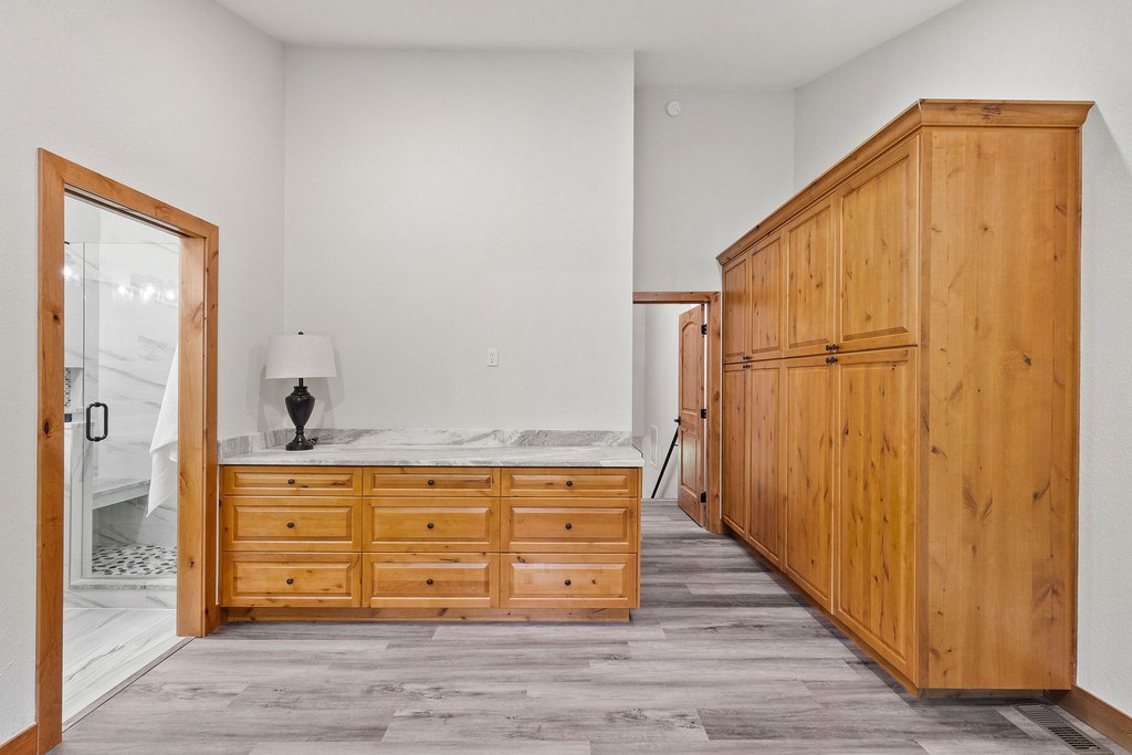 Whitefish, Montana, 59937, United States, 3 Bedrooms Bedrooms, ,3.5 BathroomsBathrooms,Residential,Forsale,1944288