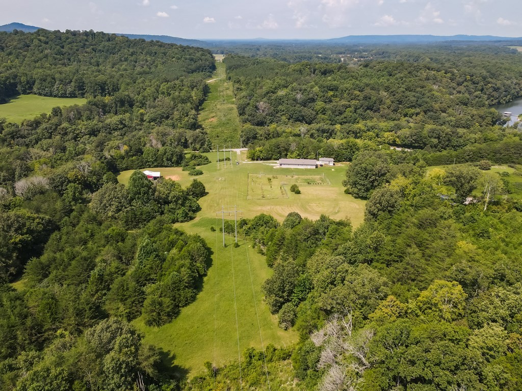 Doyle, Tennessee, 38559, United States, 3 Bedrooms Bedrooms, ,2 BathroomsBathrooms,Residential,Forsale,2010934