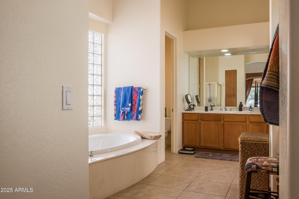 Sedona, Arizona, 86351, United States, 4 Bedrooms Bedrooms, ,3 BathroomsBathrooms,Residential,Forsale,2004628