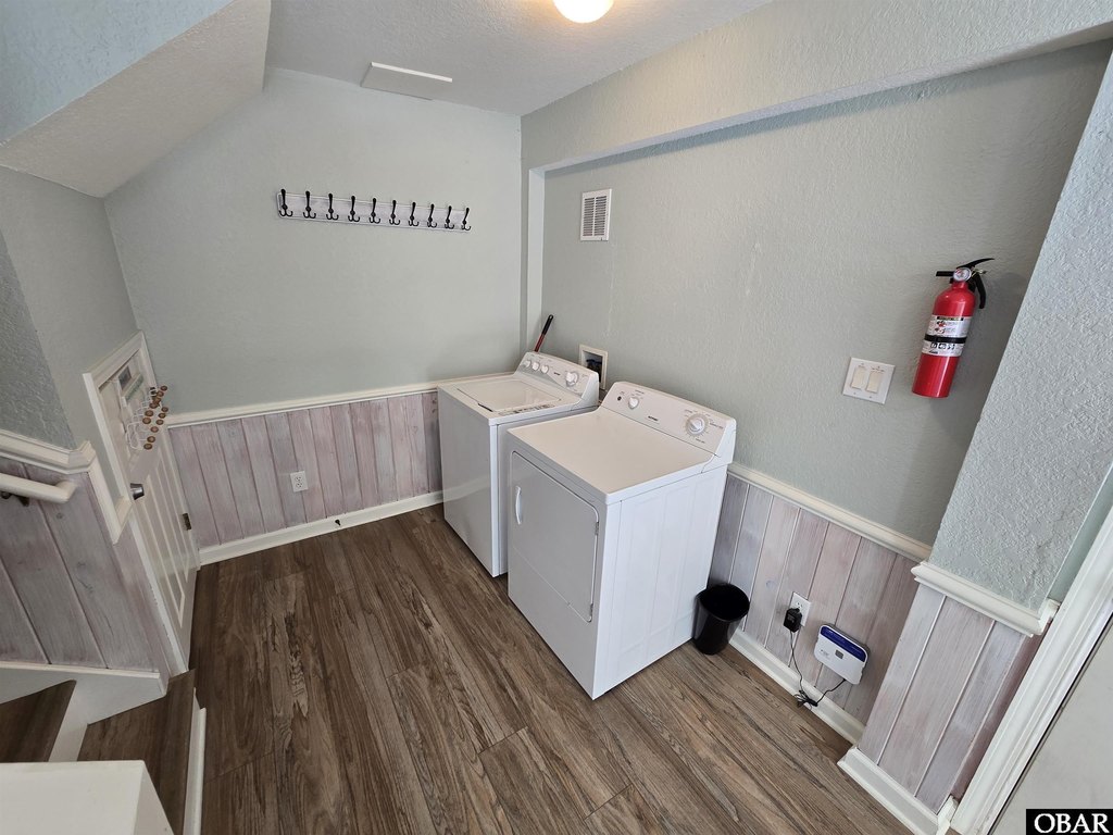 Corolla, North Carolina, 27927, United States, 4 Bedrooms Bedrooms, ,2 BathroomsBathrooms,Residential,Forsale,1951928