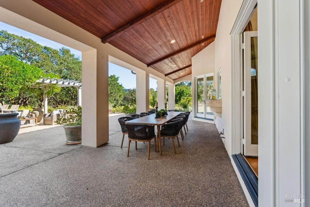Santa Rosa, California, 95403, United States, 4 Bedrooms Bedrooms, ,4.5 BathroomsBathrooms,Residential,Forsale,1934048
