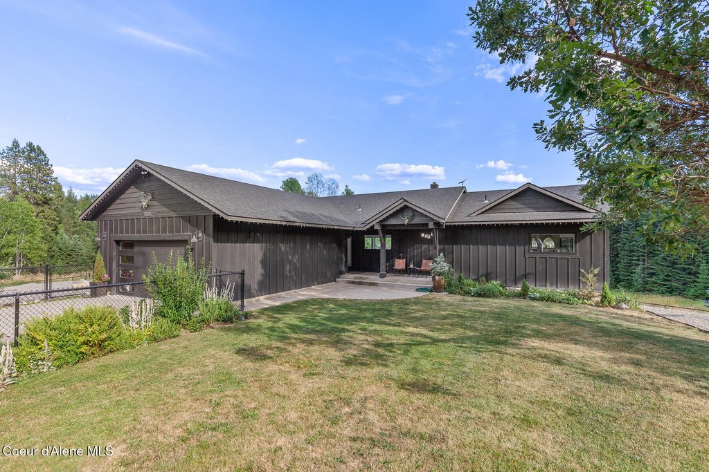 Hayden, Idaho, 83835, United States, 3 Bedrooms Bedrooms, ,3 BathroomsBathrooms,Residential,Forsale,1946353