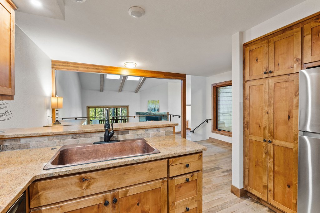 Whitefish, Montana, 59937, United States, 3 Bedrooms Bedrooms, ,3.5 BathroomsBathrooms,Residential,Forsale,1944288