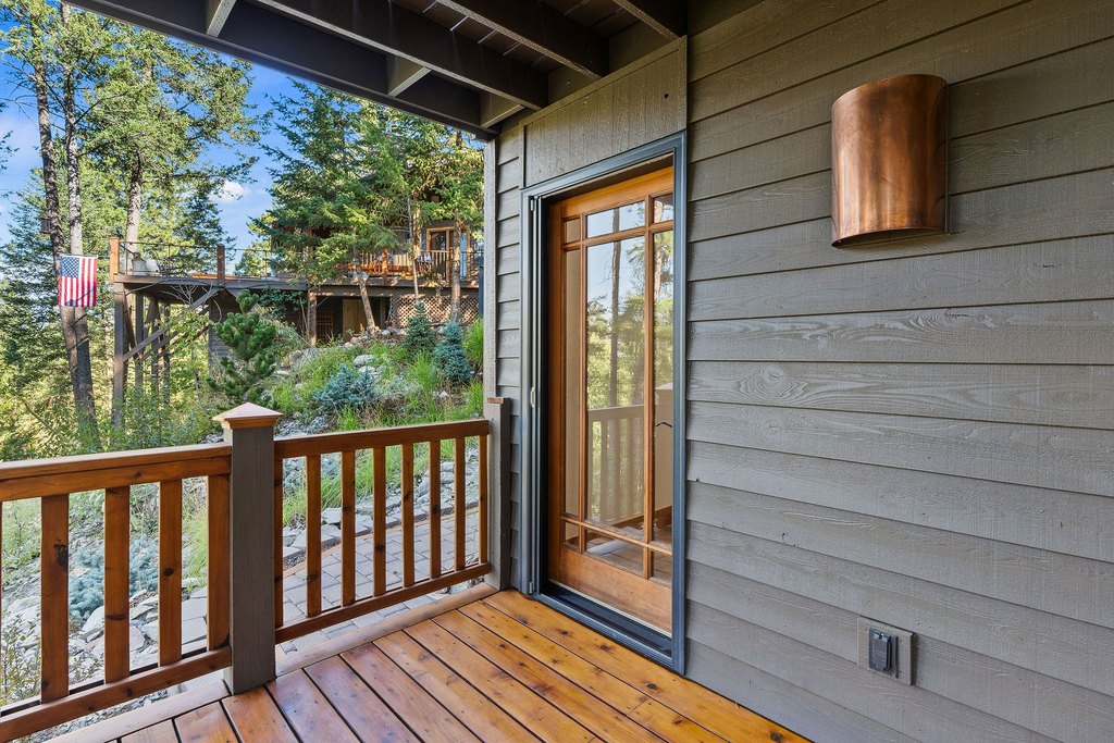 Whitefish, Montana, 59937, United States, 3 Bedrooms Bedrooms, ,3.5 BathroomsBathrooms,Residential,Forsale,1944288