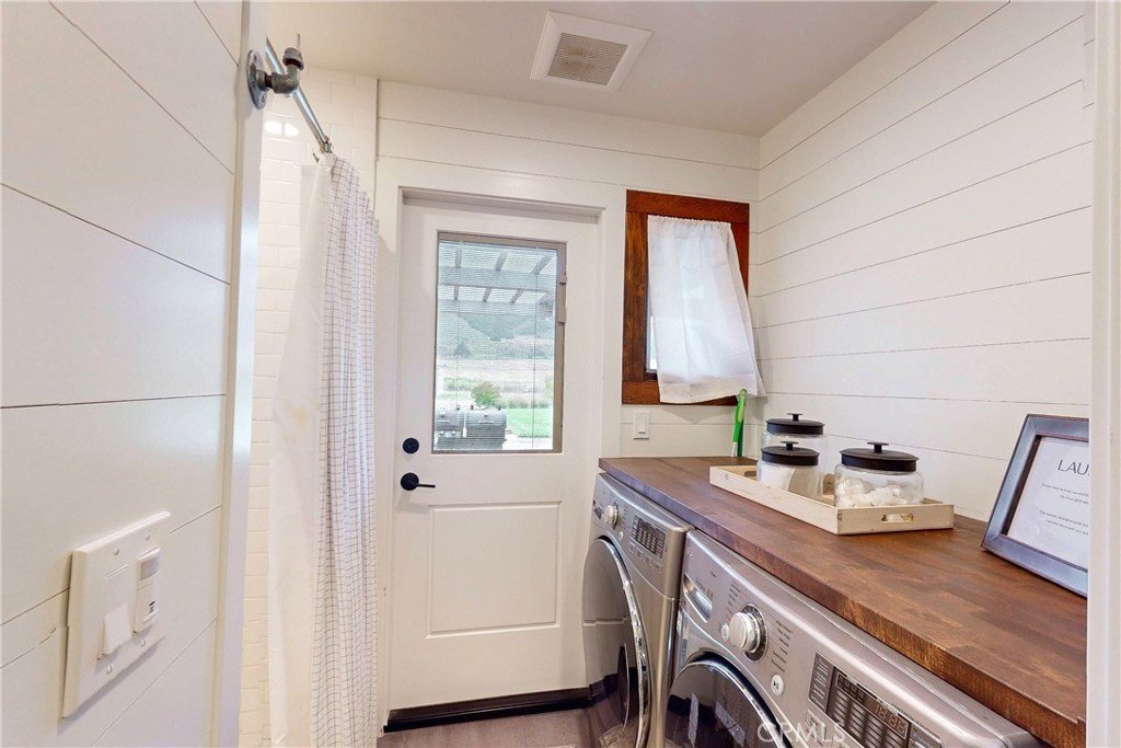 Los Osos, California, 93402, United States, 8 Bedrooms Bedrooms, ,6 BathroomsBathrooms,Residential,Forsale,1922565
