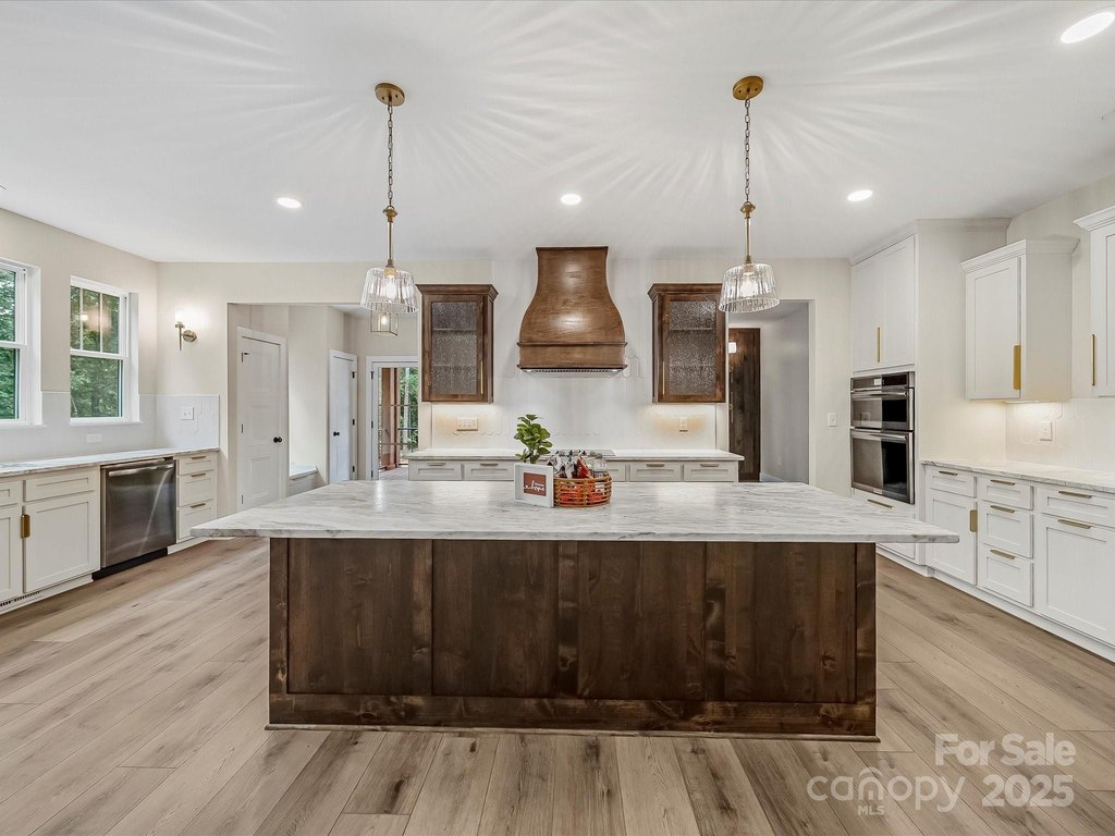 Statesville, North Carolina, 28625, United States, 3 Bedrooms Bedrooms, ,2 BathroomsBathrooms,Residential,Forsale,1985981