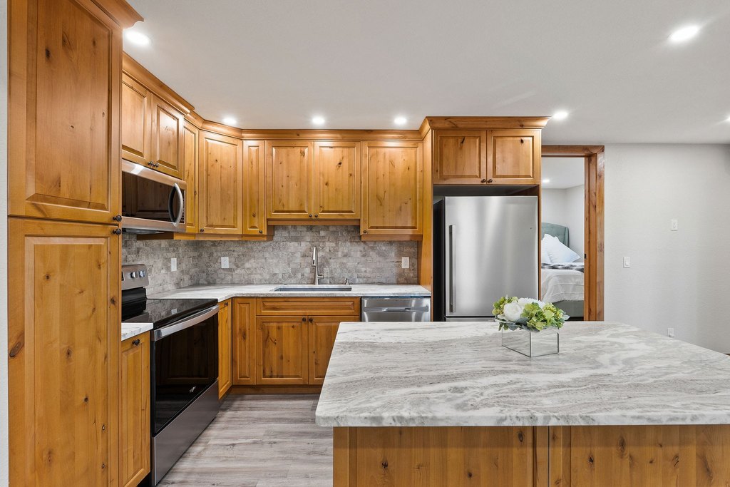 Whitefish, Montana, 59937, United States, 3 Bedrooms Bedrooms, ,3.5 BathroomsBathrooms,Residential,Forsale,1944288